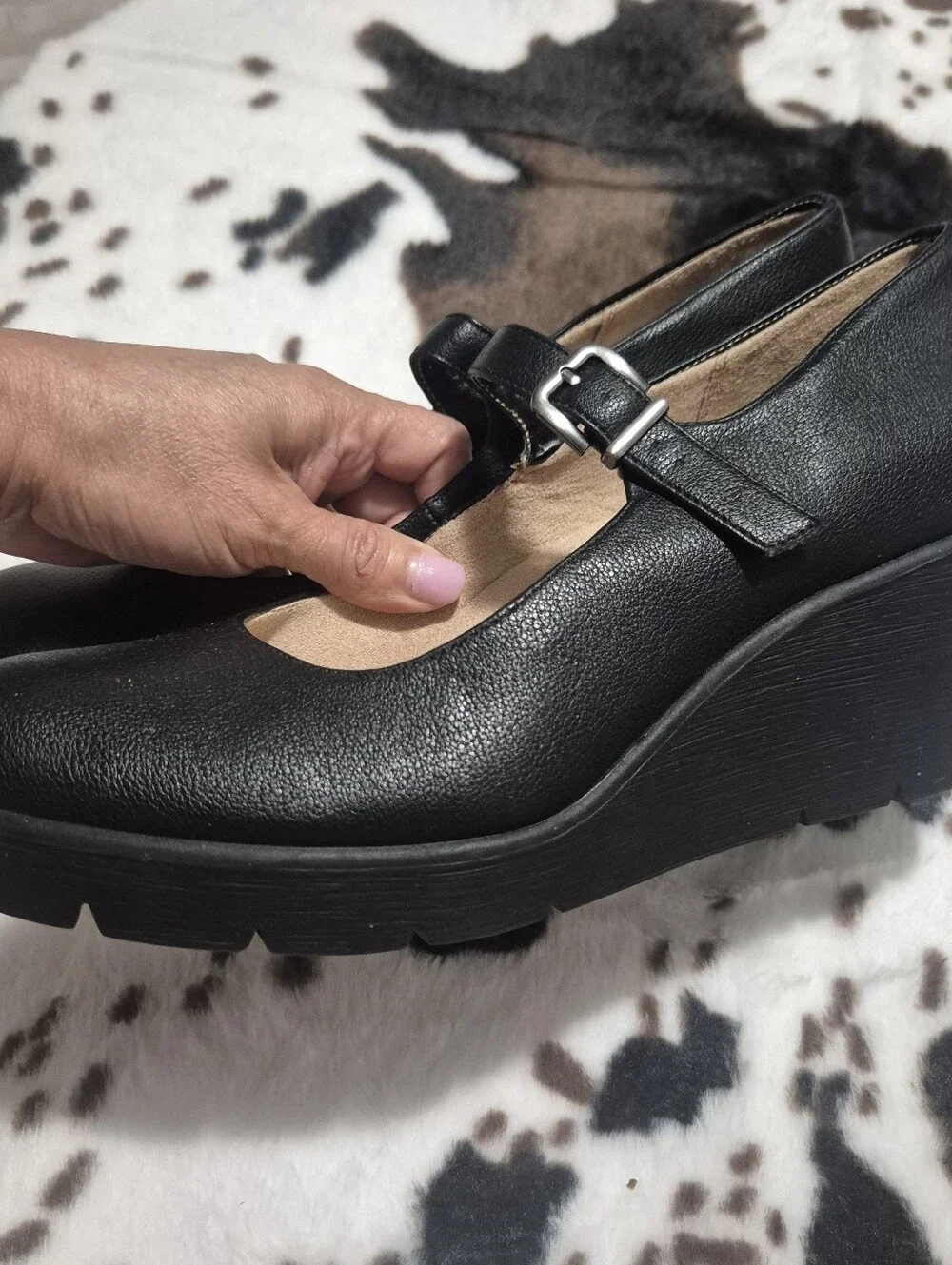SOUL Naturalizer Black Mary Jane Wedge Heels..Size:10W